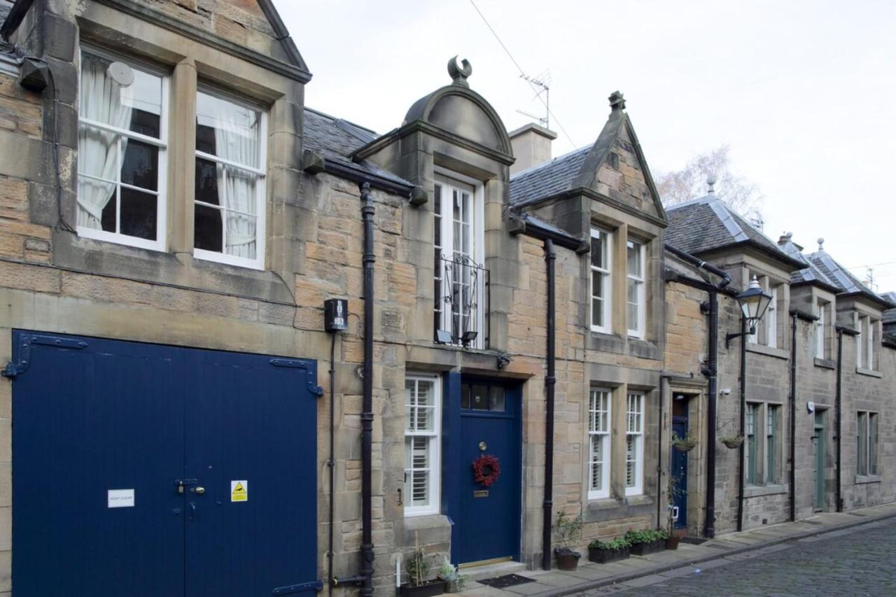 Quiet Ground Floor Mews Flat&parking Appartement Edinburgh