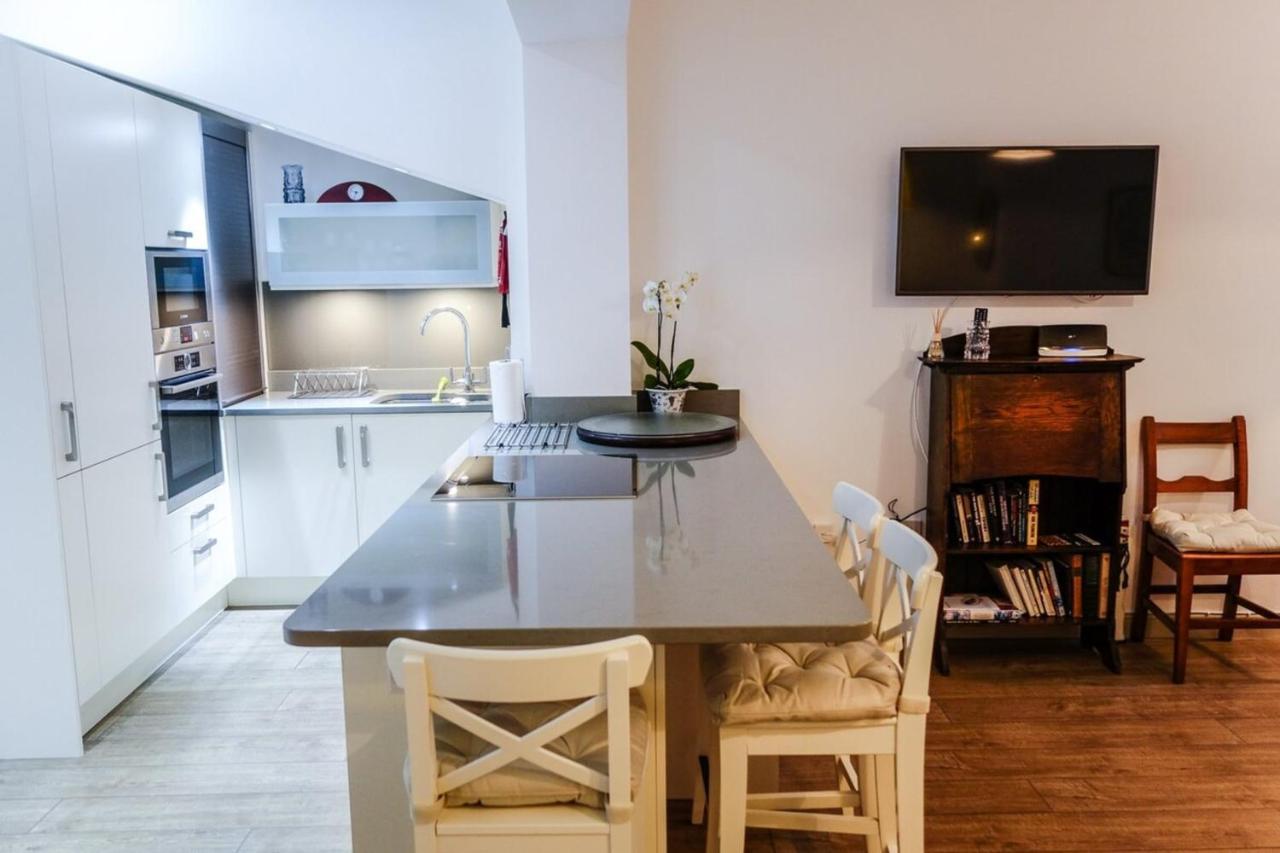Appartement Quiet Ground Floor Mews Flat&parking Edinburgh